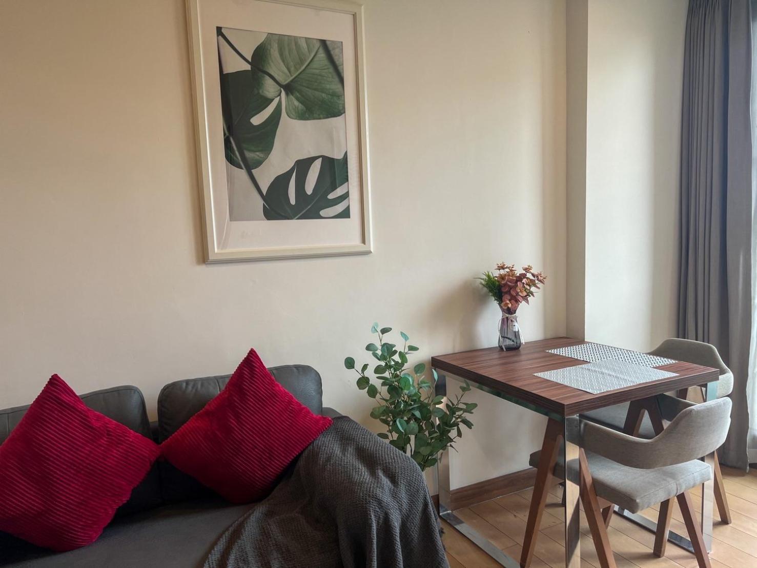 The Astra Luxury Condo In Town 치앙마이 외부 사진